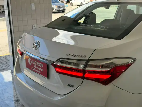 TOYOTA-COROLLA-2019