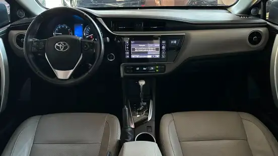 TOYOTA-COROLLA-2018