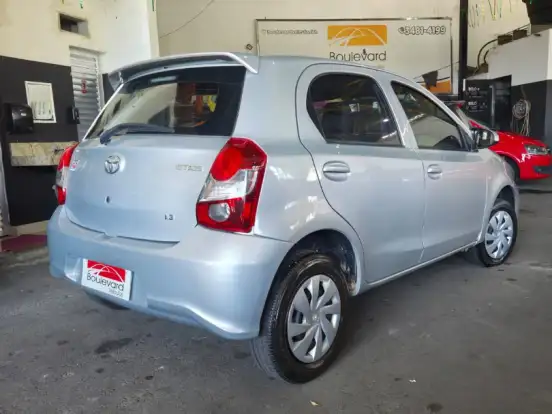 TOYOTA-ETIOS-1.3 X 16V FLEX 4P MANUAL TOYOTA-ETIOS-2019