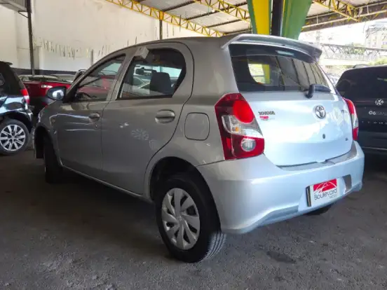 TOYOTA-ETIOS-1.3 X 16V FLEX 4P MANUAL TOYOTA-ETIOS-2019