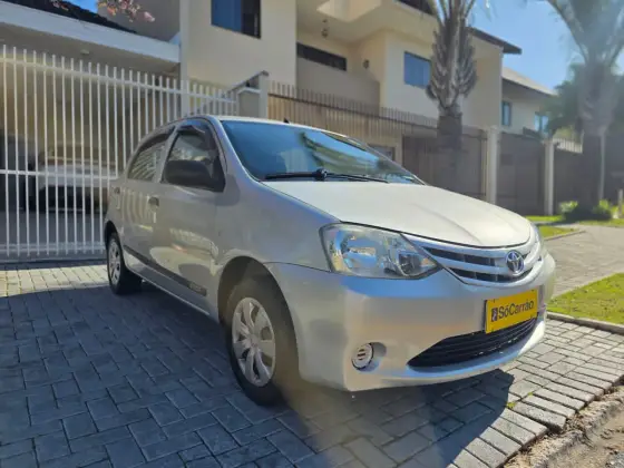 TOYOTA ETIOS 1.3 X 16V FLEX 4P MANUAL TOYOTA ETIOS 1.3 X 16V FLEX 4P MANUAL