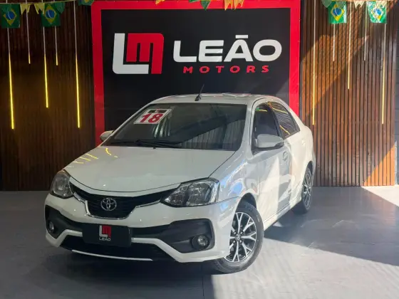 TOYOTA ETIOS 1.5 PLATINUM SEDAN 16V FLEX 4P AUTOMÁTICO TOYOTA ETIOS 1.5 PLATINUM SEDAN 16V FLEX 4P AUTOMÁTICO