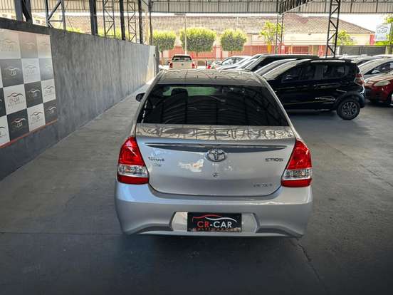 TOYOTA-ETIOS-1.5 XLS SEDAN 16V FLEX 4P AUTOMÁTICO TOYOTA-ETIOS-2016