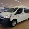 TOYOTA HIACE 2.8 D-4D TURBO DIESEL MINIBUS 15+1 DX AUTOMÁTICO TOYOTA HIACE 2.8 D-4D TURBO DIESEL MINIBUS 15+1 DX AUTOMÁTICO