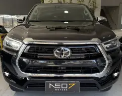 TOYOTA HILUX 2.8 D-4D TURBO DIESEL CD SRX 4X4 AUTOMÁTICO TOYOTA HILUX 2.8 D-4D TURBO DIESEL CD SRX 4X4 AUTOMÁTICO
