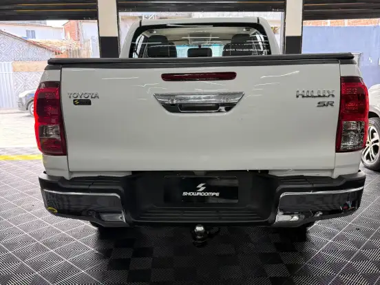TOYOTA-HILUX-2.8 SR 4X4 CD 16V DIESEL 4P AUTOMÁTICO TOYOTA-HILUX-2019