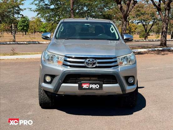 TOYOTA-HILUX-2.8 SRV 4X4 CD 16V DIESEL 4P AUTOMÁTICO TOYOTA-HILUX-2017