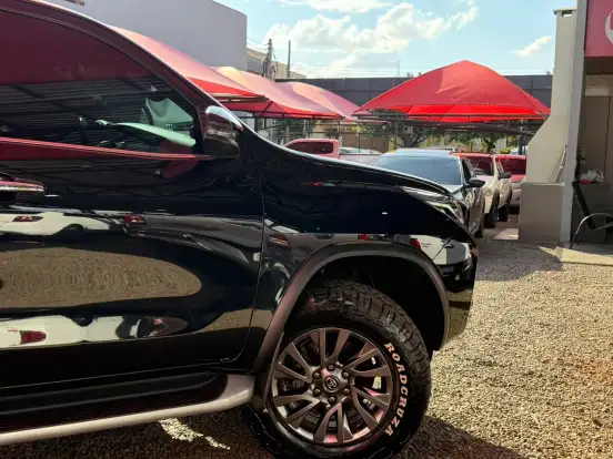TOYOTA-HILUX SW4-2021