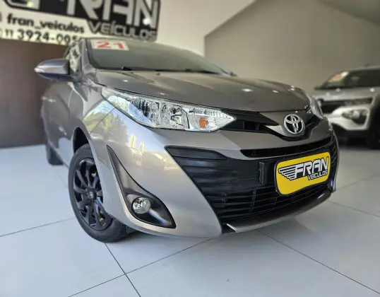 TOYOTA YARIS 1.5 16V FLEX SEDAN XL LIVE MULTIDRIVE TOYOTA YARIS 1.5 16V FLEX SEDAN XL LIVE MULTIDRIVE