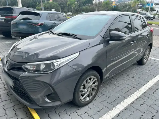 TOYOTA YARIS 1.5 16V FLEX XS MULTIDRIVE TOYOTA YARIS 1.5 16V FLEX XS MULTIDRIVE