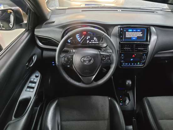 TOYOTA-YARIS-1.5 16V FLEX XS MULTIDRIVE TOYOTA-YARIS-2023