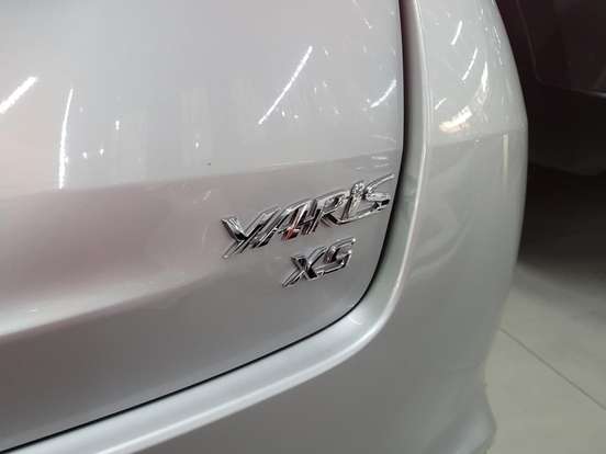 TOYOTA-YARIS-2023