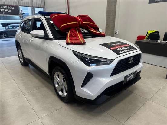 TOYOTA-YARIS CROSS-2026