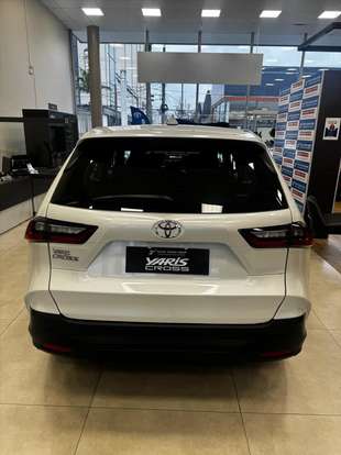 TOYOTA-YARIS CROSS-2026
