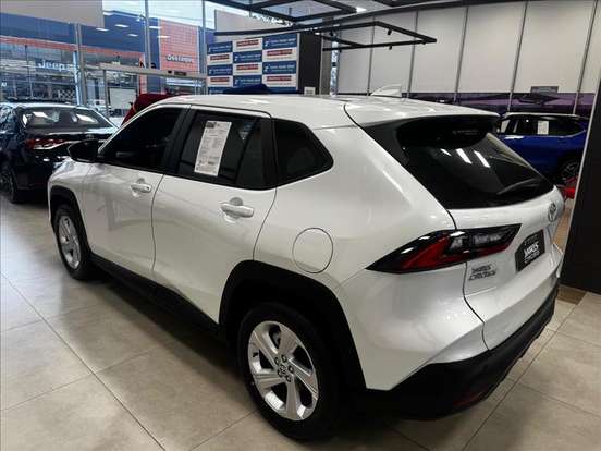 TOYOTA-YARIS CROSS-2026