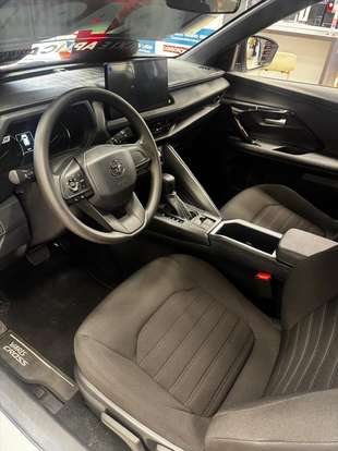 TOYOTA-YARIS CROSS-2026