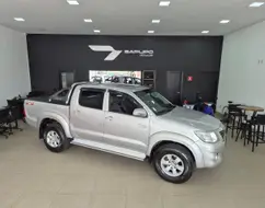 TOYOTA HILUX 2.7 SRV 4X4 CD 16V FLEX 4P AUTOMÁTICO TOYOTA HILUX 2.7 SRV 4X4 CD 16V FLEX 4P AUTOMÁTICO