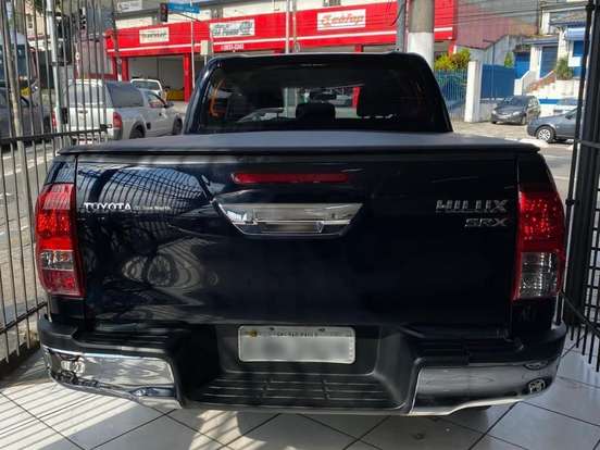 TOYOTA-HILUX-2.8 SRX 4X4 CD 16V DIESEL 4P AUTOMÁTICO TOYOTA-HILUX-2018