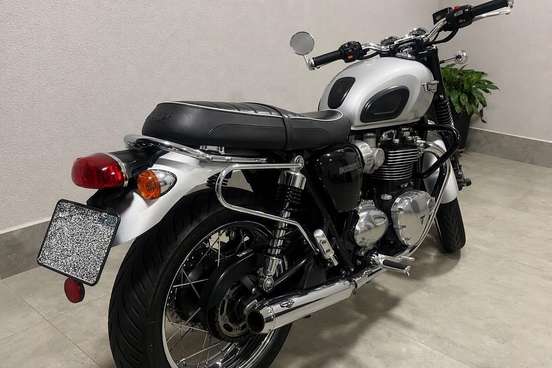 TRIUMPH-BONNEVILLE T120 1200-2018