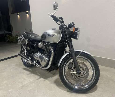 TRIUMPH-BONNEVILLE T120 1200-2018