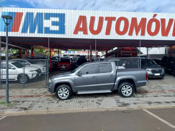 VOLKSWAGEN AMAROK 3.0 V6 TDI DIESEL HIGHLINE CD 4MOTION AUTOMÁTICO VOLKSWAGEN AMAROK 3.0 V6 TDI DIESEL HIGHLINE CD 4MOTION AUTOMÁTICO