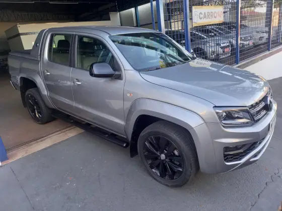VOLKSWAGEN AMAROK 3.0 V6 TDI DIESEL HIGHLINE EXTREME CD 4MOTION AUTOMÁTICO