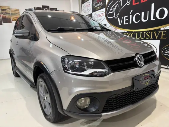 VOLKSWAGEN CROSSFOX 1.6 MI FLEX 8V 4P MANUAL VOLKSWAGEN CROSSFOX 1.6 MI FLEX 8V 4P MANUAL