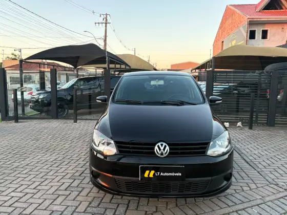 VOLKSWAGEN FOX 1.0 MI 8V FLEX 4P MANUAL VOLKSWAGEN FOX 1.0 MI 8V FLEX 4P MANUAL