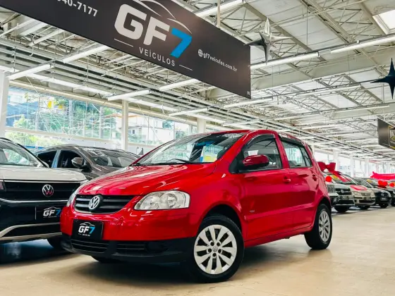 VOLKSWAGEN FOX 1.0 MI TREND 8V FLEX 4P MANUAL VOLKSWAGEN FOX 1.0 MI TREND 8V FLEX 4P MANUAL