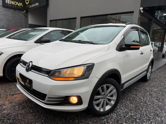 VOLKSWAGEN FOX 1.0 MPI TRACK 12V FLEX 4P MANUAL VOLKSWAGEN FOX 1.0 MPI TRACK 12V FLEX 4P MANUAL