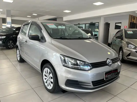 VOLKSWAGEN FOX 1.0 MPI TRENDLINE 12V FLEX 4P MANUAL VOLKSWAGEN FOX 1.0 MPI TRENDLINE 12V FLEX 4P MANUAL