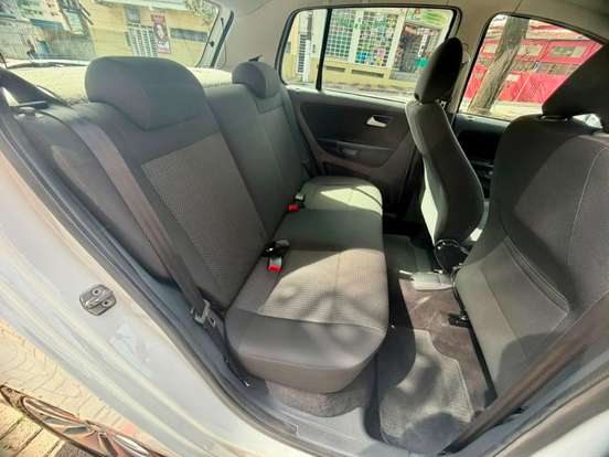 VOLKSWAGEN-FOX-1.6 MSI TOTAL FLEX CONNECT 4P MANUAL VOLKSWAGEN-FOX-2017