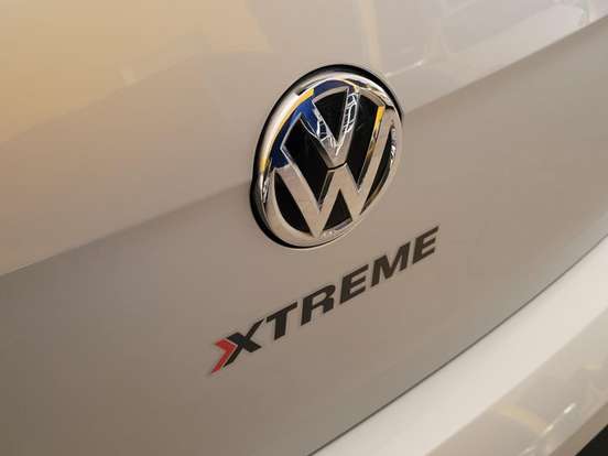 VOLKSWAGEN-FOX-2020