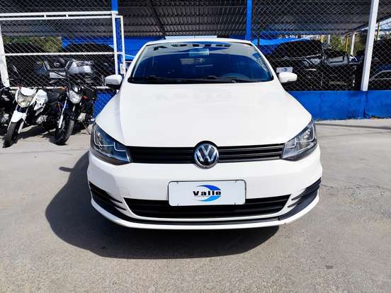 VOLKSWAGEN-FOX-2016