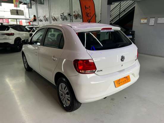 VOLKSWAGEN-GOL-1.6 MI 8V FLEX 4P MANUAL G.VI VOLKSWAGEN-GOL-2013