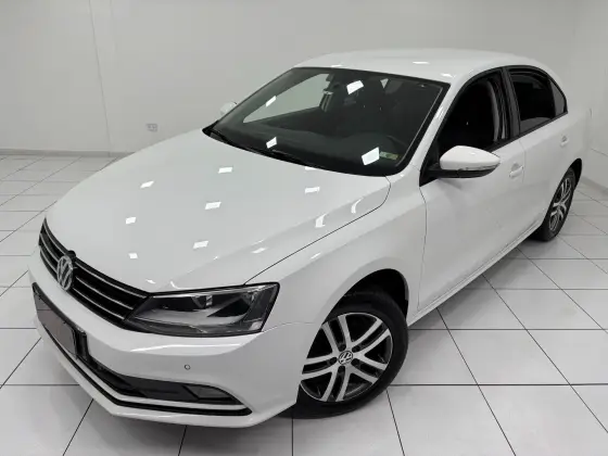 VOLKSWAGEN JETTA 1.4 16V TSI COMFORTLINE GASOLINA 4P TIPTRONIC VOLKSWAGEN JETTA 1.4 16V TSI COMFORTLINE GASOLINA 4P TIPTRONIC