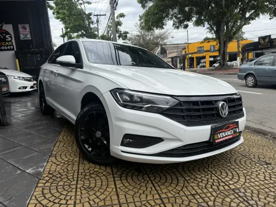 VOLKSWAGEN JETTA 1.4 250 TSI TOTAL FLEX COMFORTLINE TIPTRONIC VOLKSWAGEN JETTA 1.4 250 TSI TOTAL FLEX COMFORTLINE TIPTRONIC
