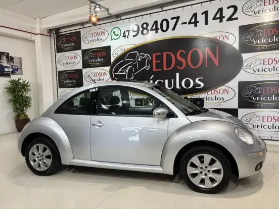 VOLKSWAGEN-NEW BEETLE-2.0 MI 8V GASOLINA 2P AUTOMÁTICO VOLKSWAGEN-NEW BEETLE-2008