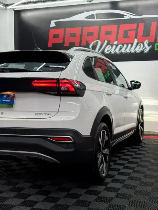 VOLKSWAGEN NIVUS 1.0 200 TSI TOTAL FLEX HIGHLINE AUTOMÁTICO