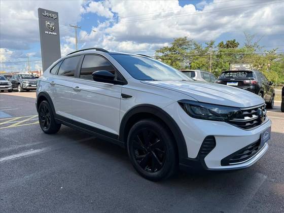 VOLKSWAGEN NIVUS 1.0 200 TSI TOTAL FLEX COMFORTLINE AUTOMÁTICO