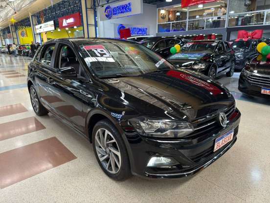 VOLKSWAGEN-POLO-1.0 200 TSI HIGHLINE AUTOMÁTICO VOLKSWAGEN-POLO-2018