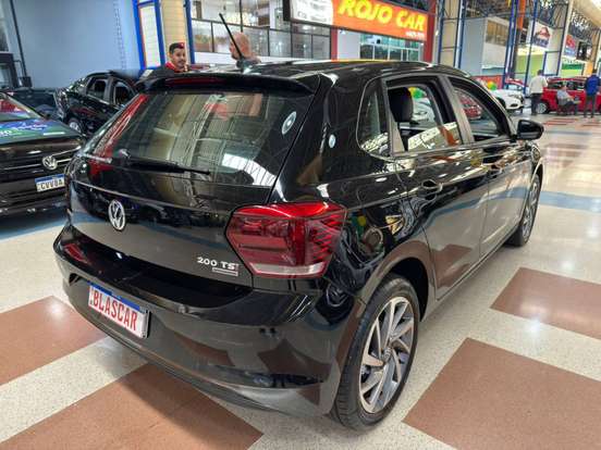 VOLKSWAGEN-POLO-1.0 200 TSI HIGHLINE AUTOMÁTICO VOLKSWAGEN-POLO-2018