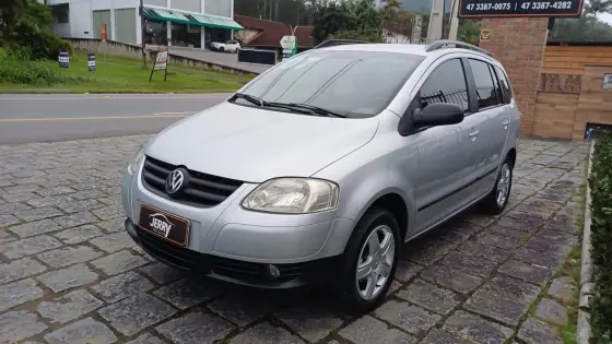 VOLKSWAGEN SPACEFOX 1.6 MI COMFORTLINE 8V FLEX 4P MANUAL VOLKSWAGEN SPACEFOX 1.6 MI COMFORTLINE 8V FLEX 4P MANUAL
