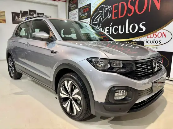 VOLKSWAGEN T-CROSS 1.0 200 TSI TOTAL FLEX COMFORTLINE AUTOMÁTICO VOLKSWAGEN T-CROSS 1.0 200 TSI TOTAL FLEX COMFORTLINE AUTOMÁTICO