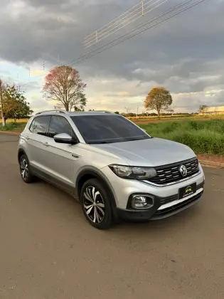 VOLKSWAGEN T-CROSS 1.4 250 TSI TOTAL FLEX HIGHLINE AUTOMÁTICO VOLKSWAGEN T-CROSS 1.4 250 TSI TOTAL FLEX HIGHLINE AUTOMÁTICO