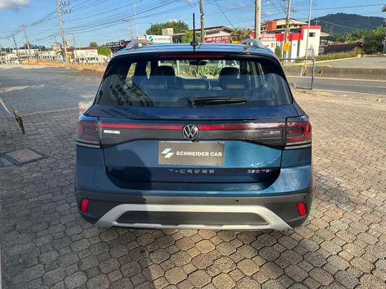 VOLKSWAGEN-T-CROSS-2024