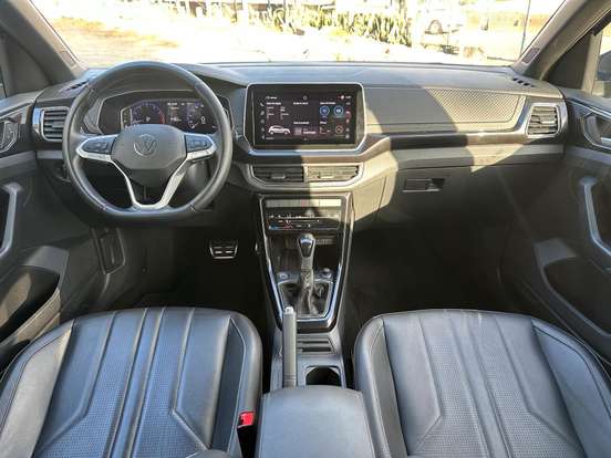 VOLKSWAGEN-T-CROSS-1.4 250 TSI TOTAL FLEX HIGHLINE AUTOMÁTICO VOLKSWAGEN-T-CROSS-2024