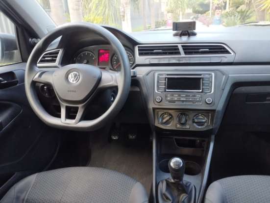 VOLKSWAGEN-VOYAGE-2021
