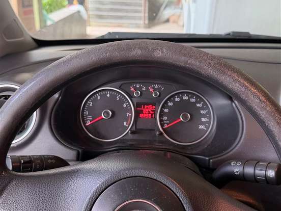 VOLKSWAGEN-GOL-1.0 MI 8V FLEX 4P MANUAL G.VI VOLKSWAGEN-GOL-2013