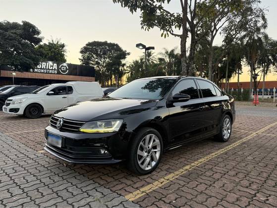 VOLKSWAGEN JETTA 1.4 16V TSI COMFORTLINE GASOLINA 4P TIPTRONIC